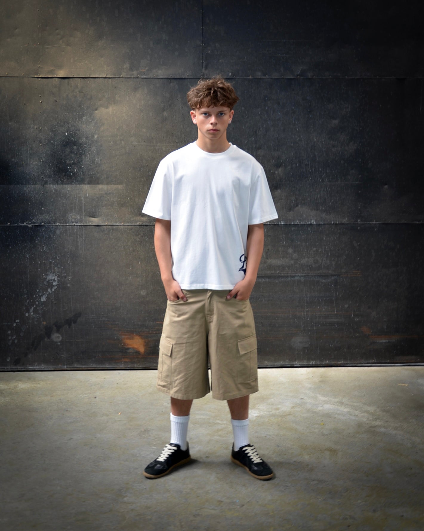 White Tee – Henches Inc
