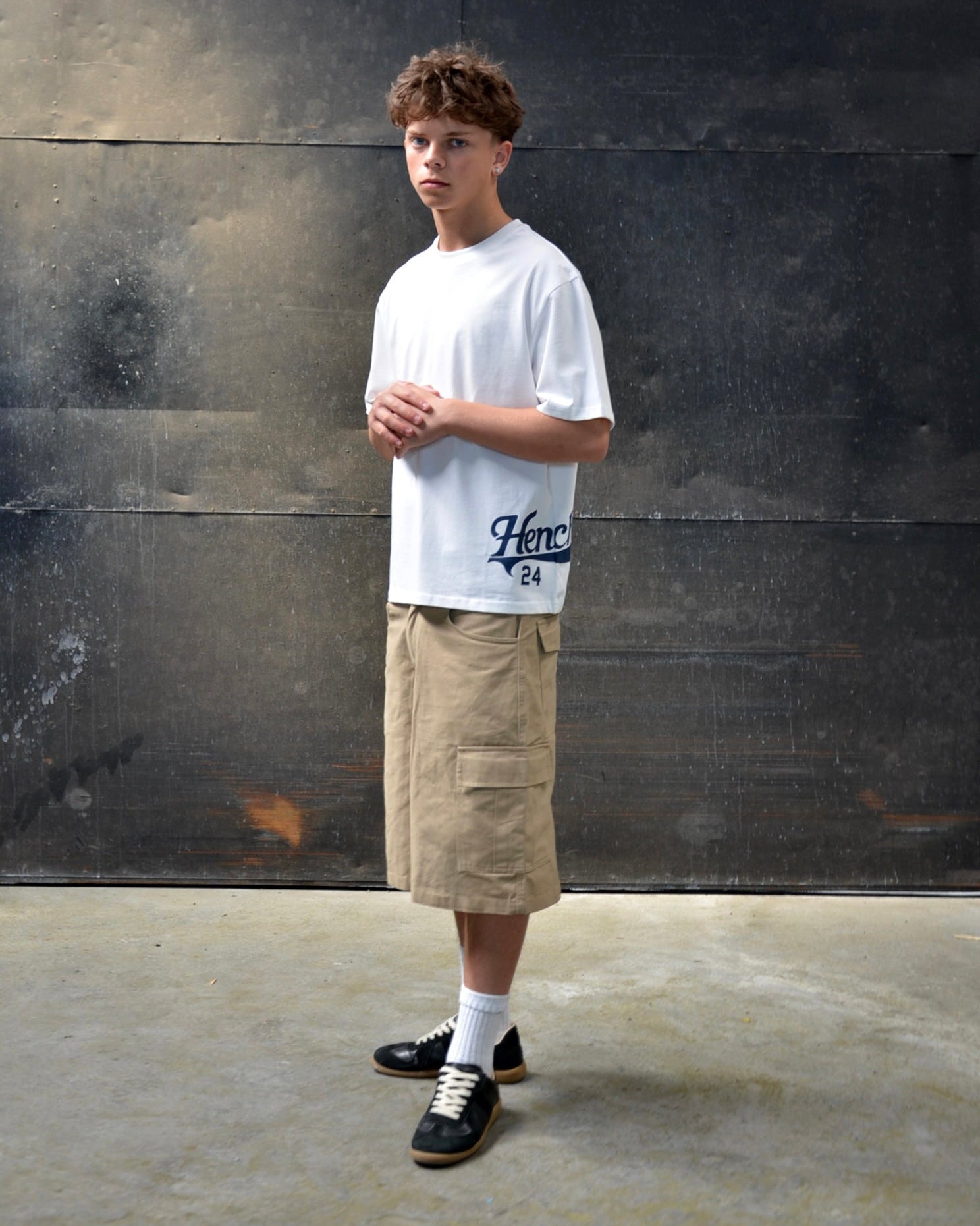 White Tee – Henches Inc